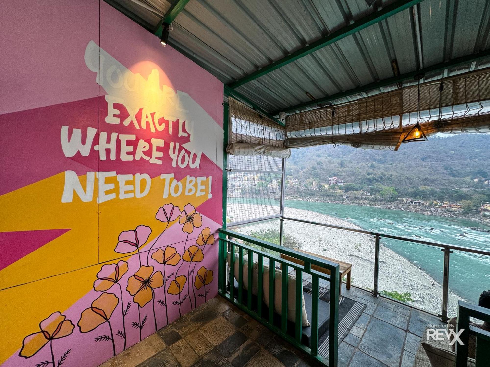 Hotel The Leisure Cave On The Ganges Rishīkesh Zewnętrze zdjęcie