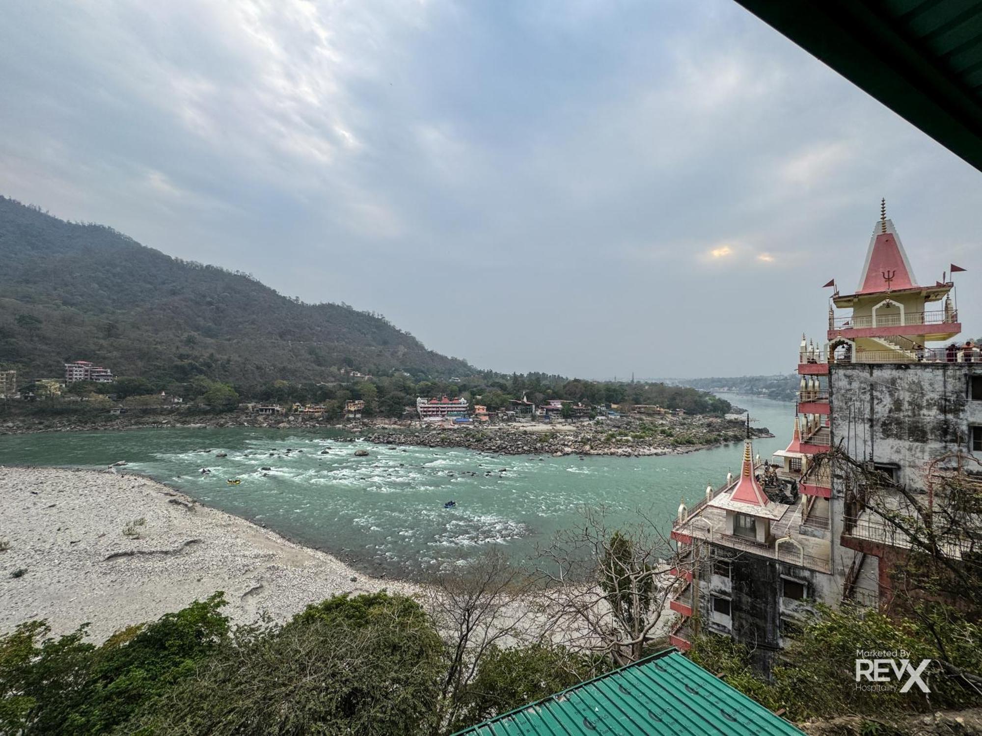 Hotel The Leisure Cave On The Ganges Rishīkesh Zewnętrze zdjęcie